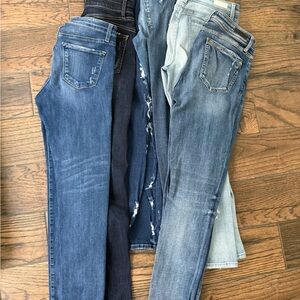 BKE Buckle Black and Flying Monkey Skinny Jeans size 28 regular